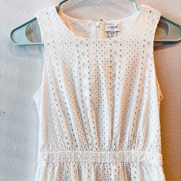 J. Crew White Eyelet Dress— Petite 00 - Picture 3 of 12